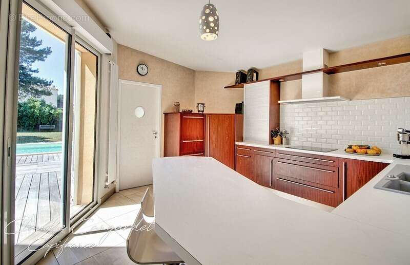 Maison à DOMPIERRE-SUR-MER