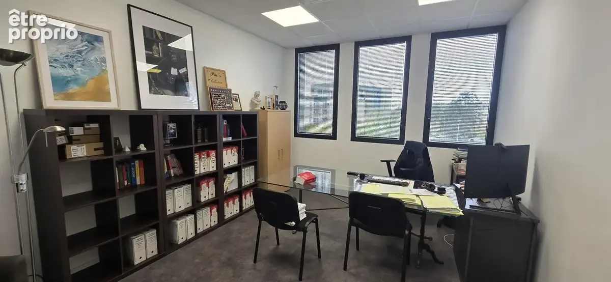 A VENDRE Bureaux 289m2 - Angers SUD - photo 3