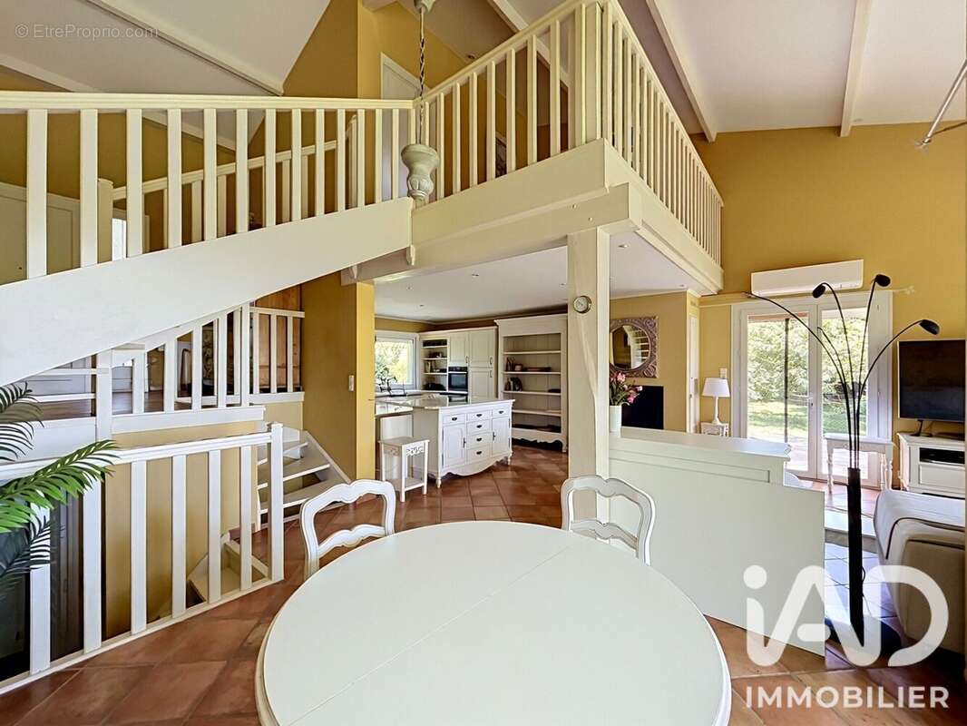 Maison 124 m² à Labastide-Beauvoir  - photo 2