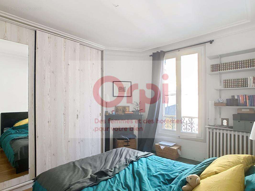 Maison à ISSY-LES-MOULINEAUX