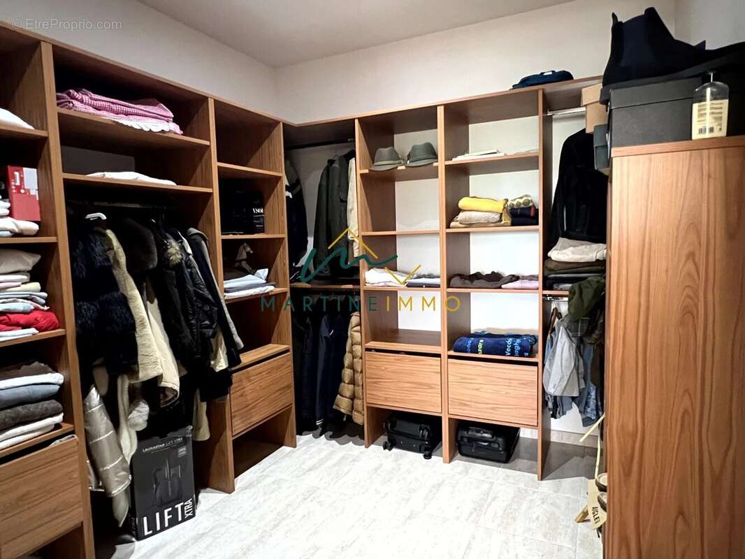 A VENDRE BEAUPUY   Propriété contemporaine de 290 m2 avec de - photo 24