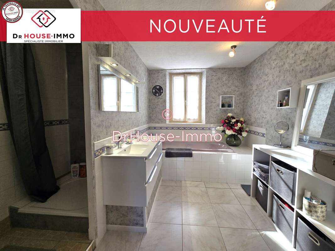 Maison à LA MOTHE-SAINT-HERAY