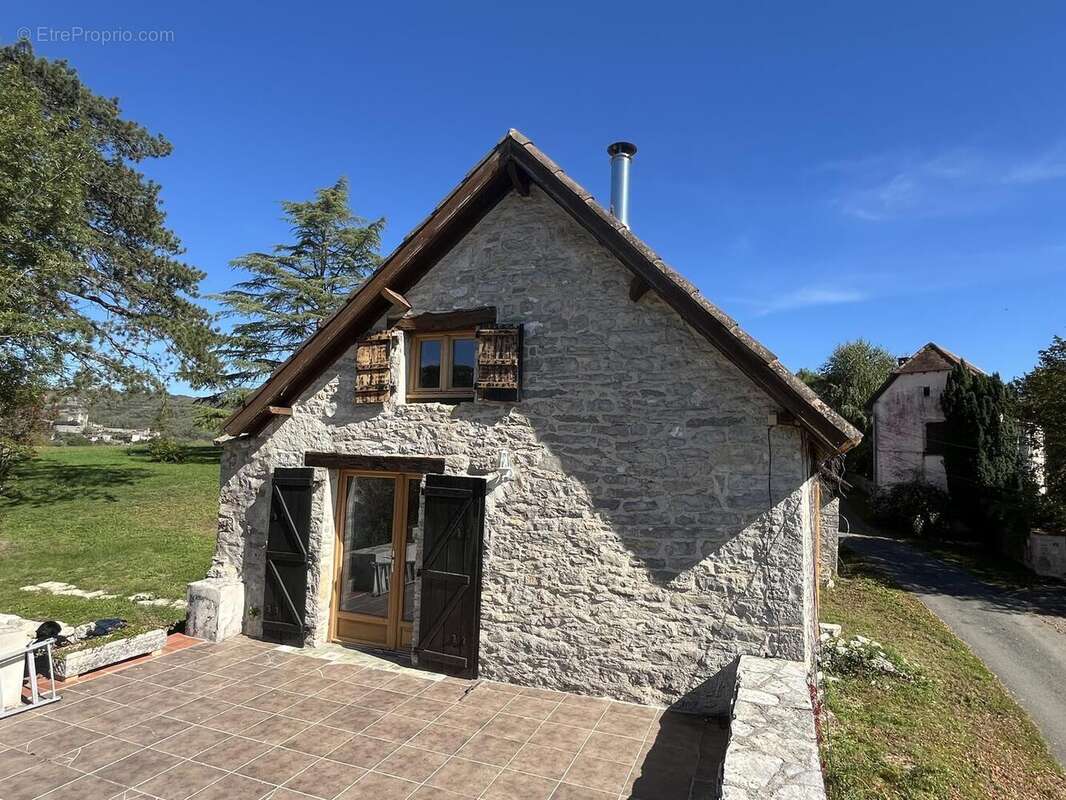 Terrasse - Maison à CAJARC