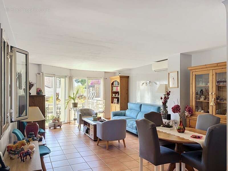 Montolivet – Maison surélevée sur garage, terrasse Sud, 3 chambres et DPE B - photo 10