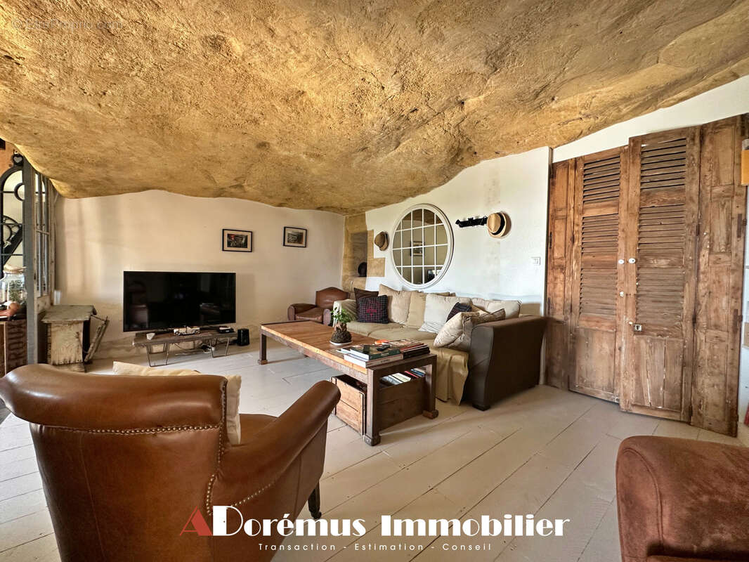 Maison à LATRESNE
