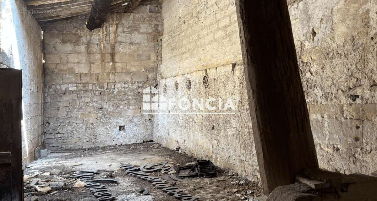 Appartement à SOMMIERES