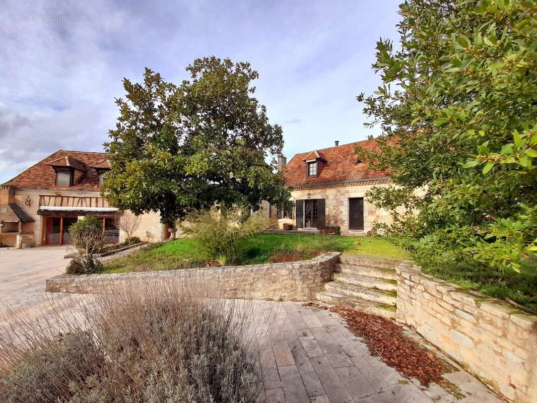 Maison à BEAUPOUYET