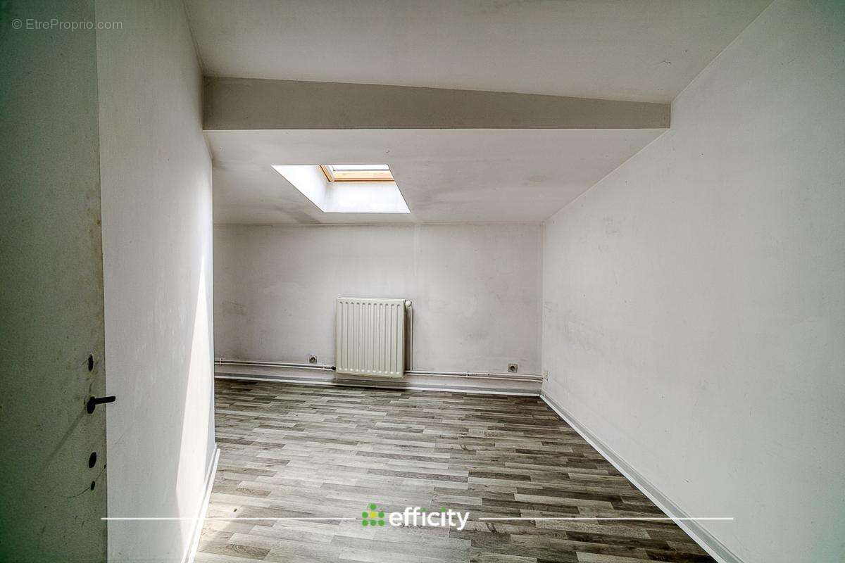 Appartement à VILLETTE-D'ANTHON