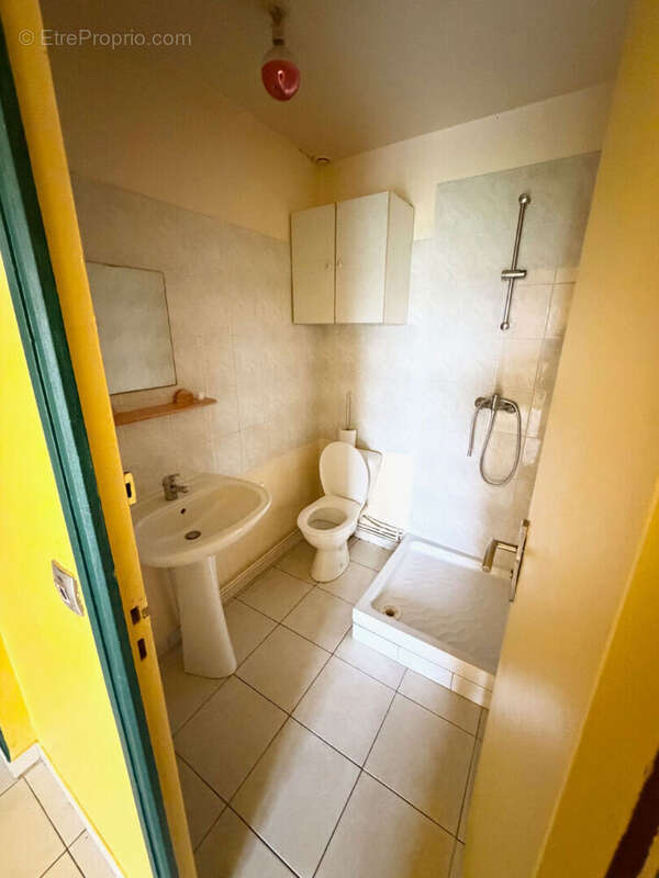 Appartement à LEUDEVILLE