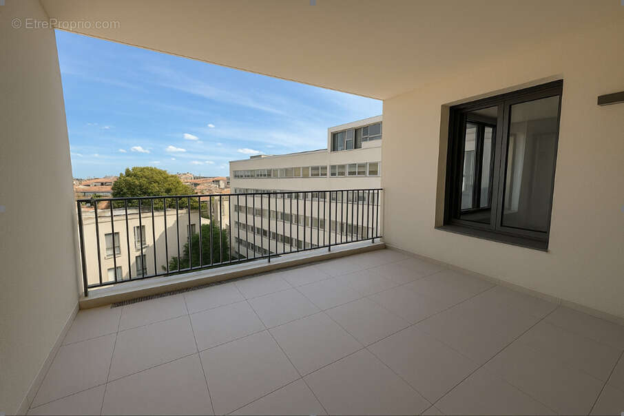 Appartement à NIMES