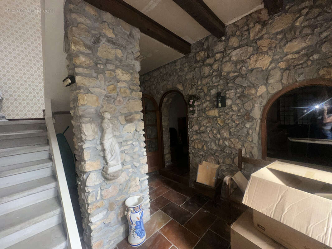 Maison à THEZAN-DES-CORBIERES