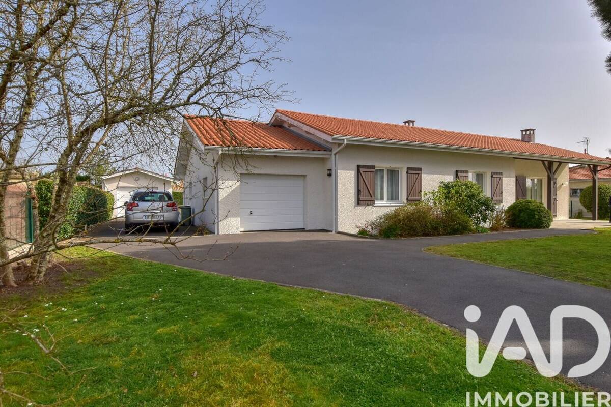 Photo 1 - Maison à LE TAILLAN-MEDOC