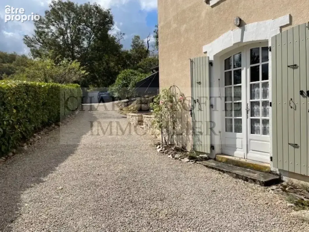 Jolie maison avec piscine et maison d'invités sur plus de 4000 m² de terrain, en Bouriane - photo 8