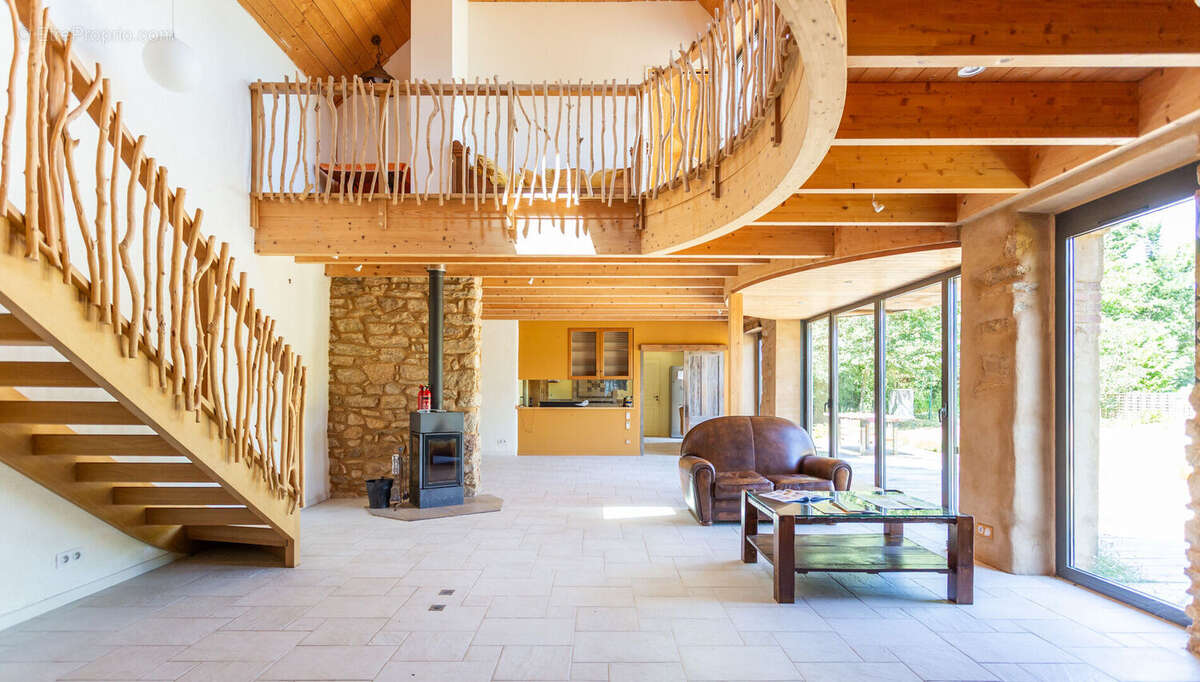 Maison à RIEC-SUR-BELON