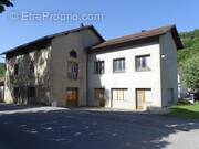 Appartement à MOIRANS-EN-MONTAGNE