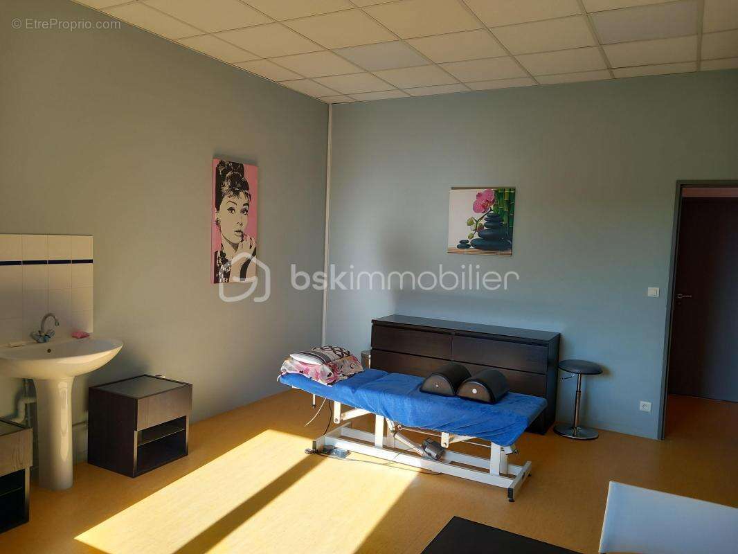 Local commercial 1800m² avec grand potentiel - photo 5