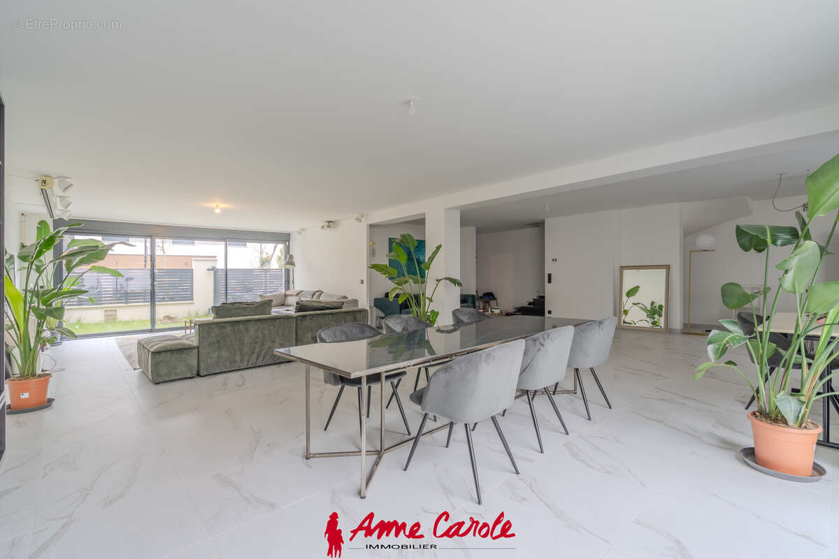 Maison à JOINVILLE-LE-PONT