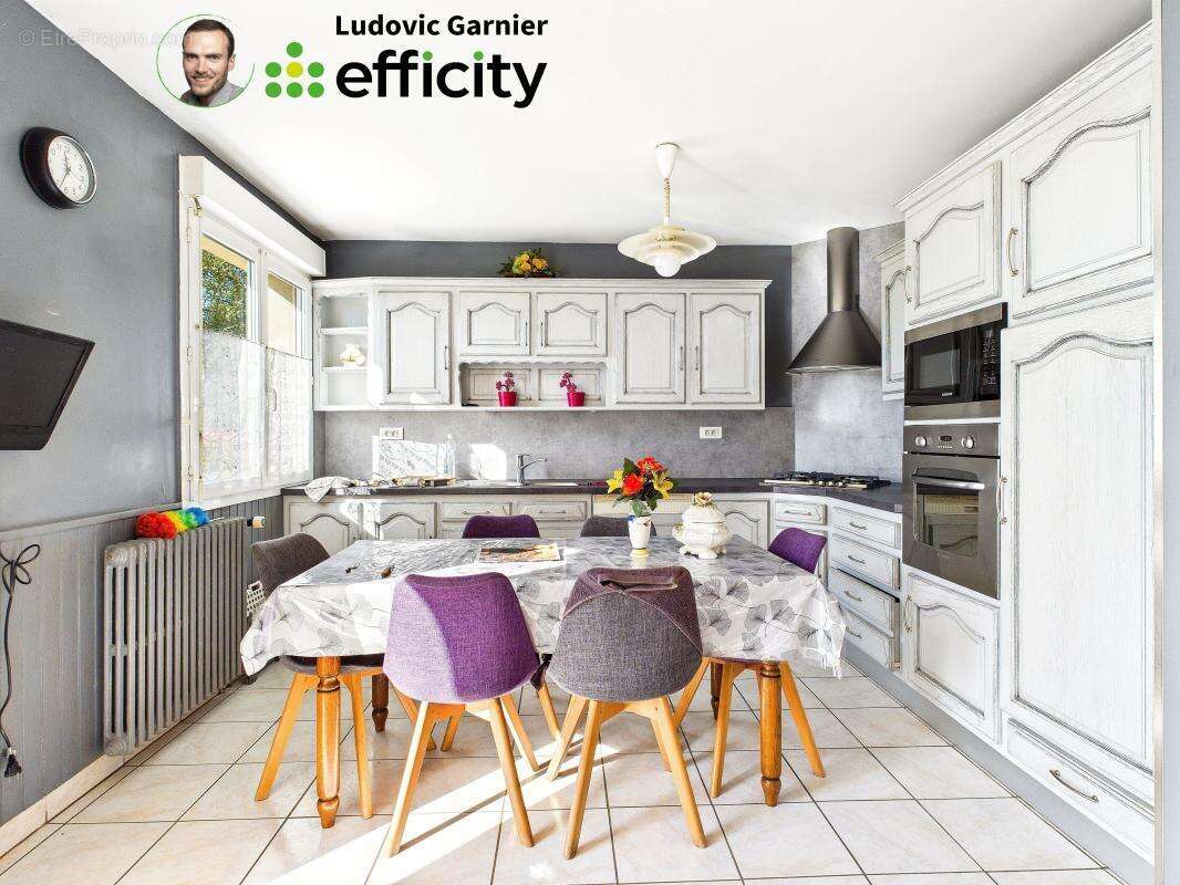 Maison à ISIGNY-LE-BUAT