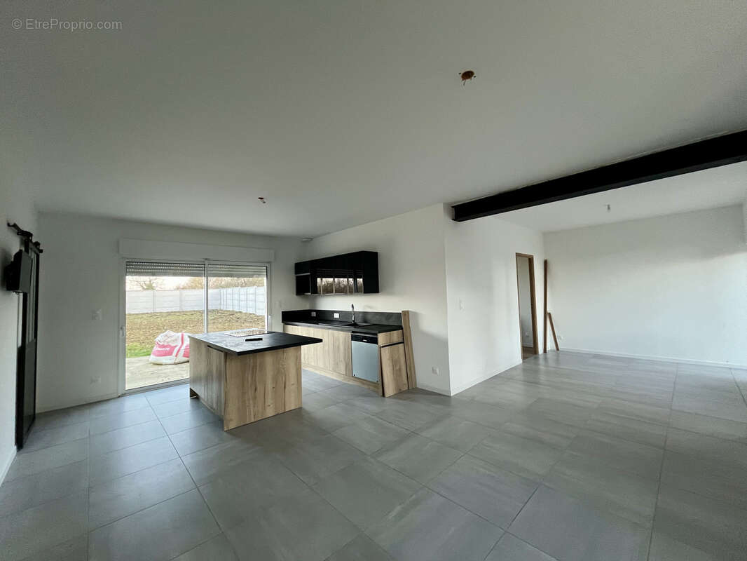 Maison à SMERMESNIL