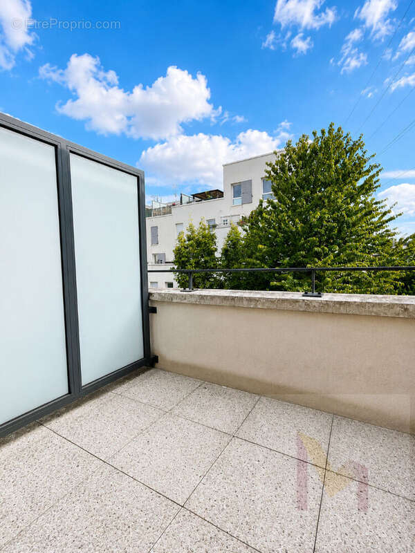 Appartement à VILLEMOMBLE
