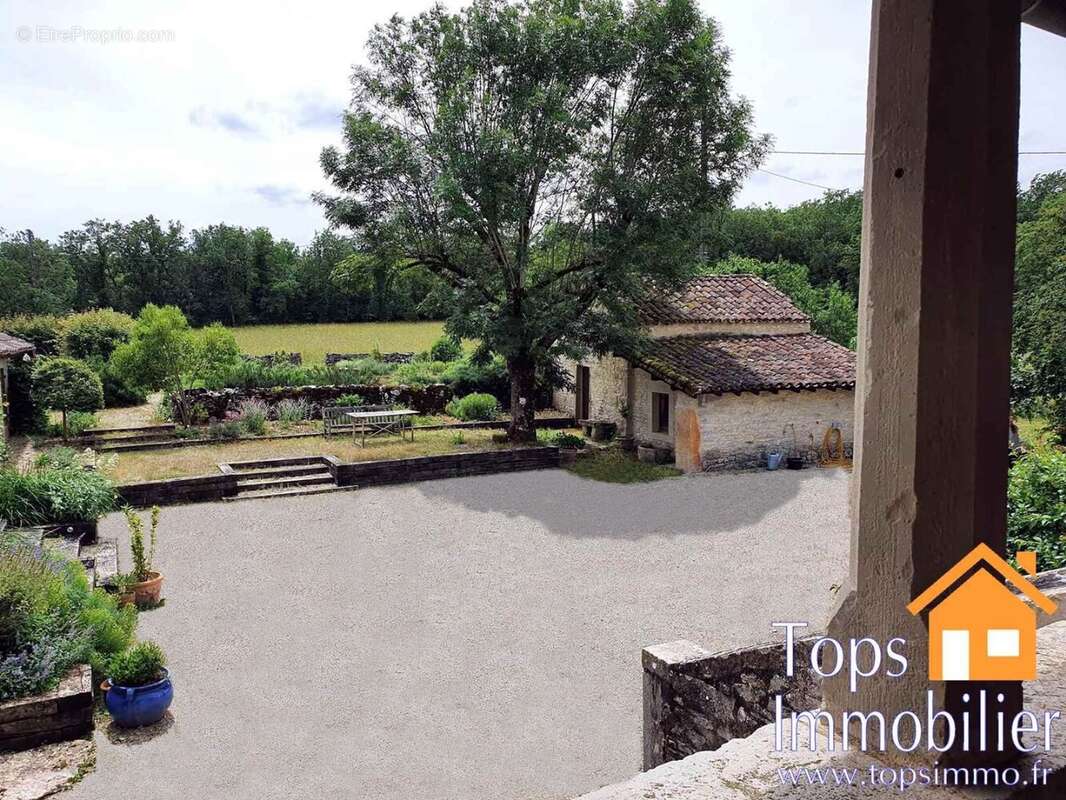 Maison à SAINT-ANTONIN-NOBLE-VAL