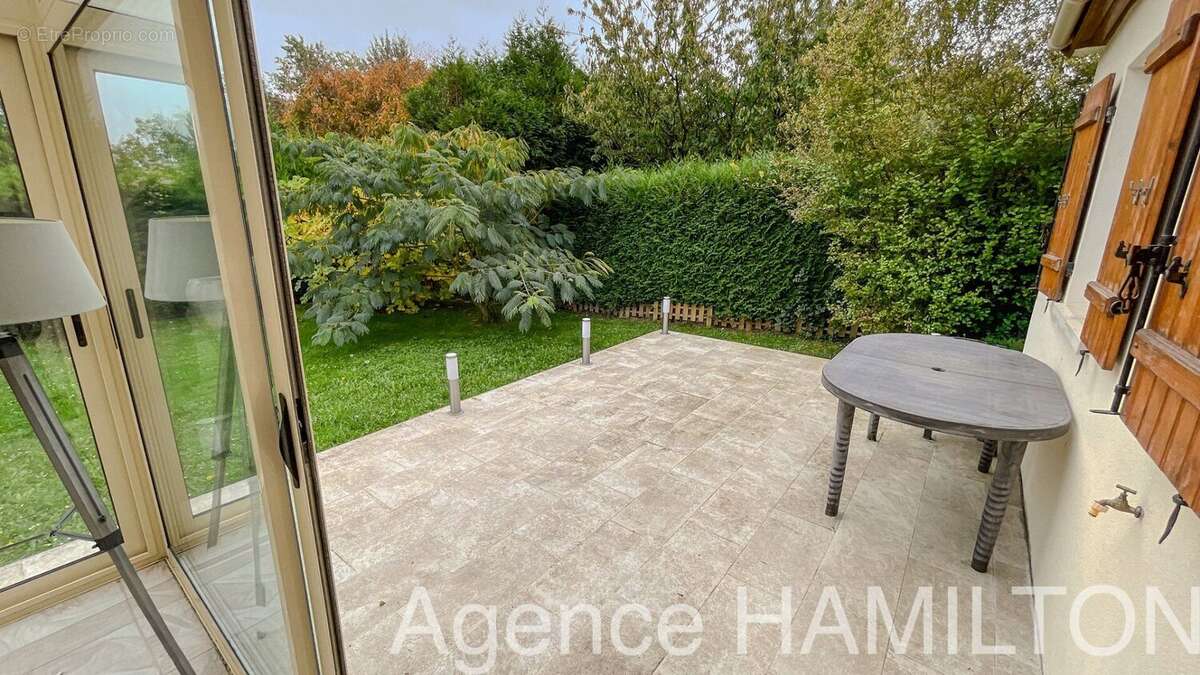 Compans, jolie maison de 130 m2 5/6 chambres, jardin, double véranda, garage - photo 11