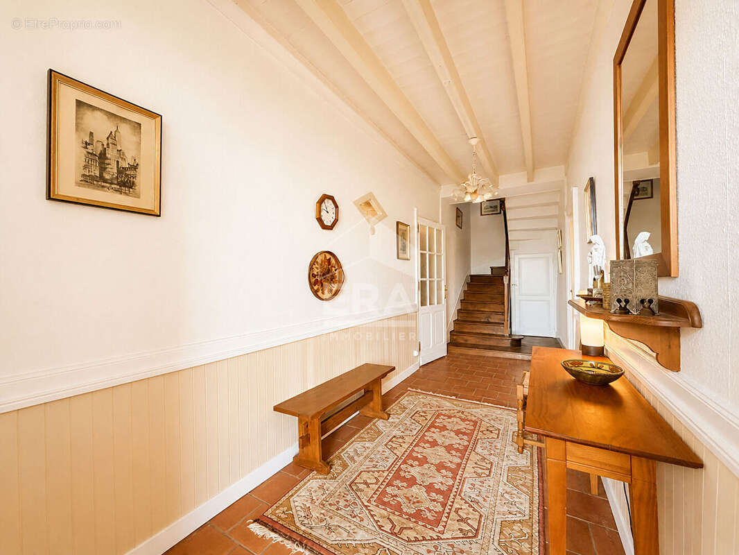 Demeure 260m² à mouthiers-sur-boëme - photo 9