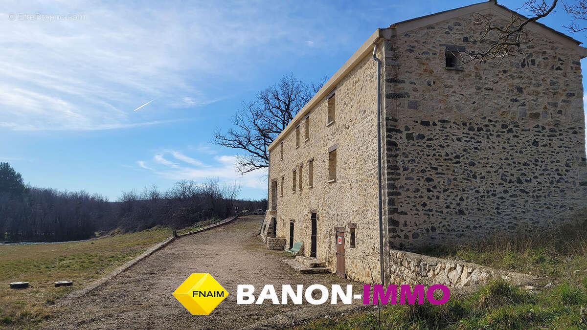 Maison à BANON