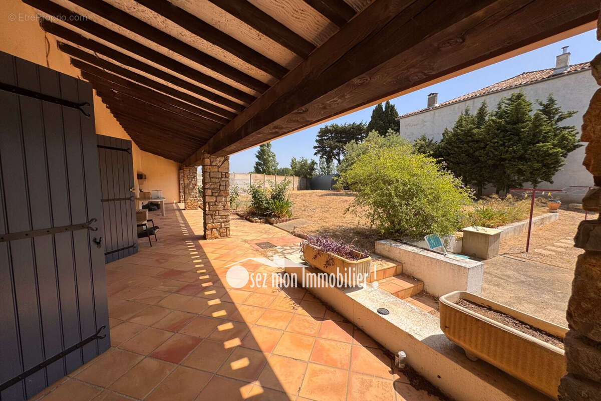 Maison 200 m² à Saint-Andre-De-Roquelongue  - photo 2