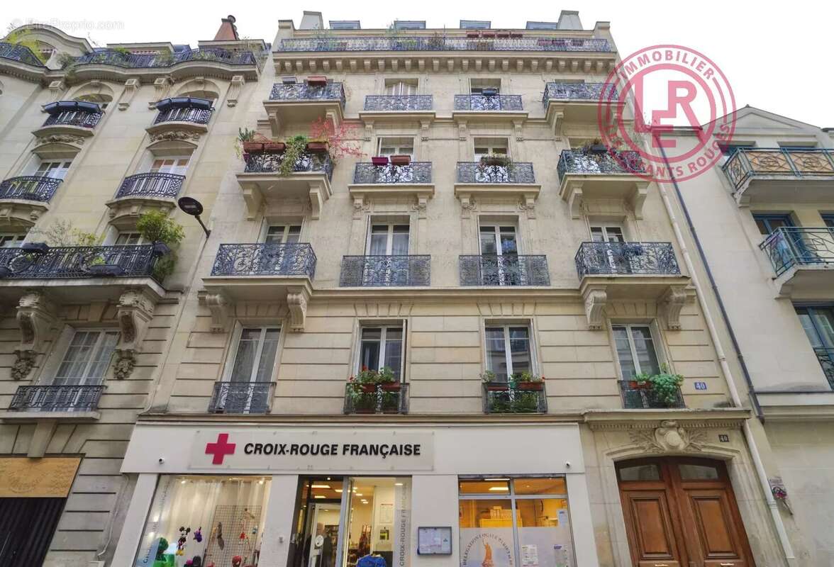 Appartement à PARIS-10E