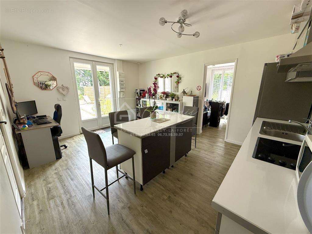 Maison à MILLY-LA-FORET