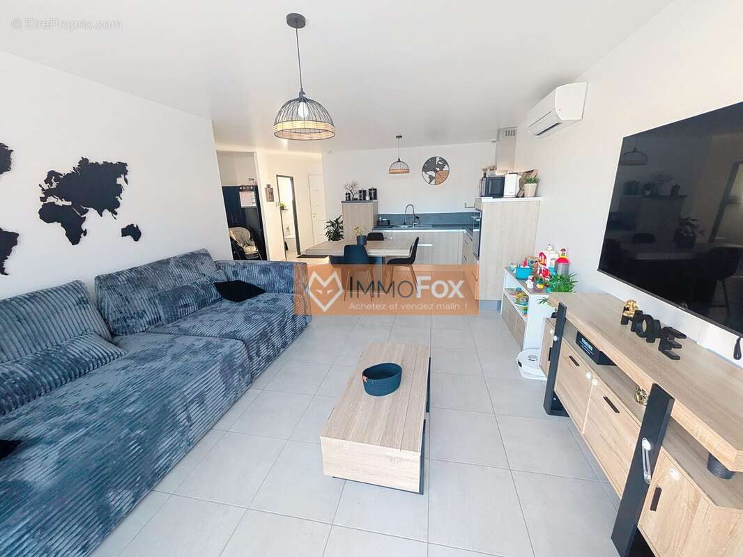 Maison à VILLELONGUE-DELS-MONTS