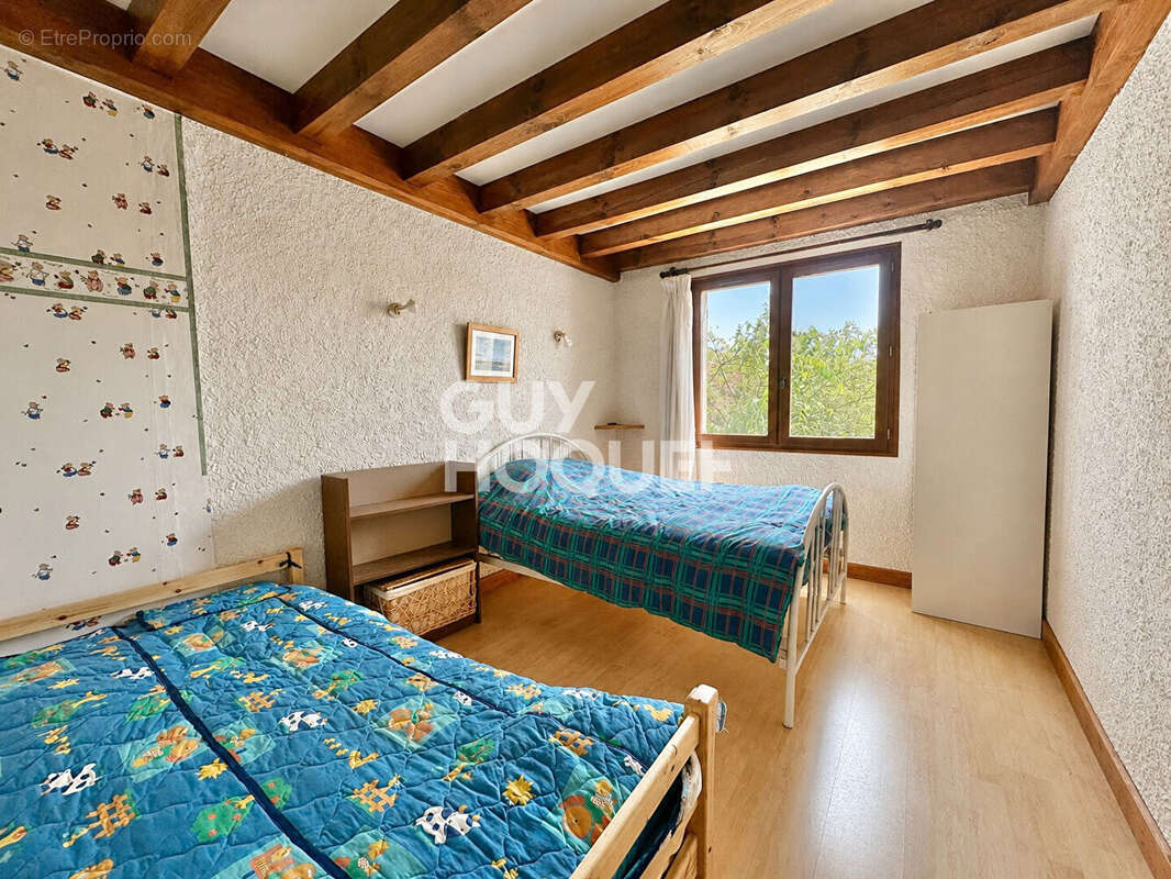 Maison  en plein coeur de Gujan-Mestras 6 pièce(s) - photo 5