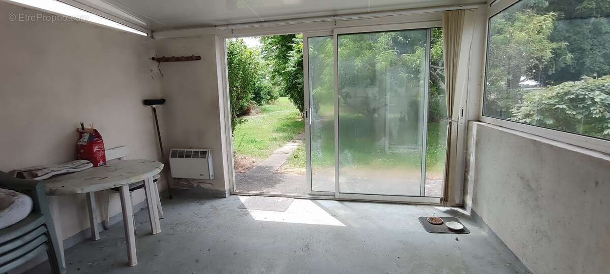 Maison à CREZANCAY-SUR-CHER