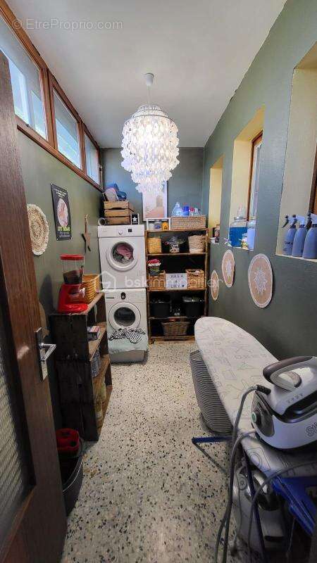 Bollène – maison familiale 151 m² – terrain constructible independant - 1000 m2 au total - photo 15