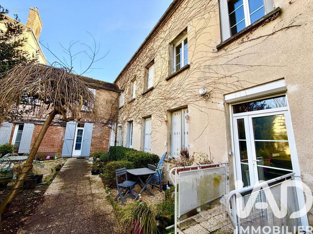 Photo 1 - Appartement à SENS