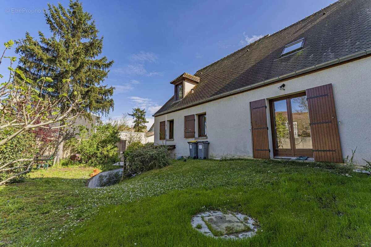 Maison à CROISSY-SUR-SEINE