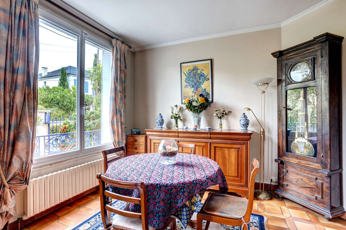 Maison à RUEIL-MALMAISON