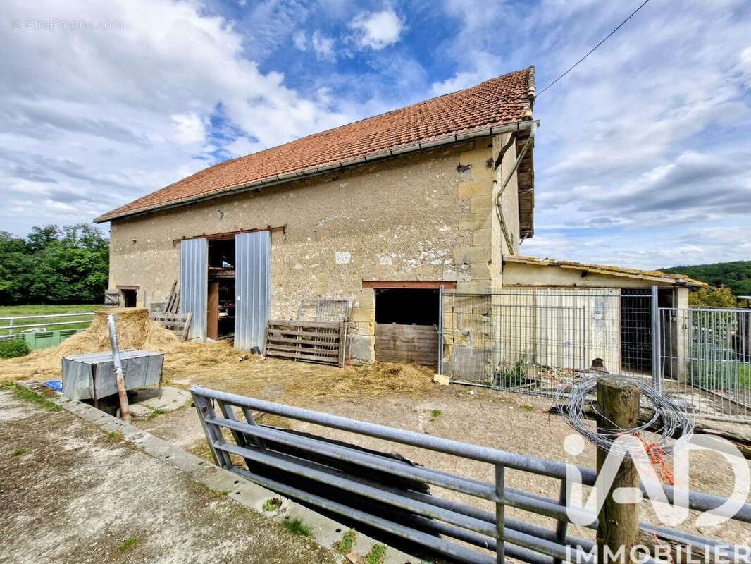 Maison 179 m² à Gageac-Et-Rouillac  - photo 6