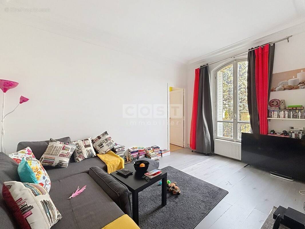 Appartement à BOIS-COLOMBES