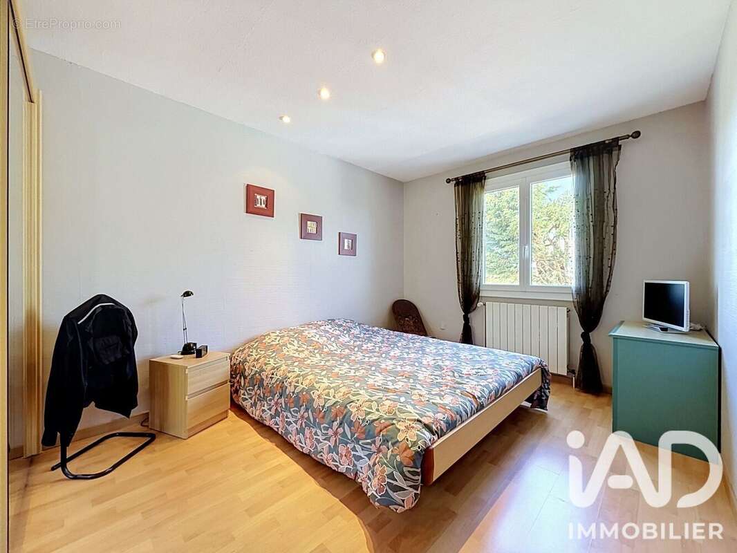 Maison 136 m² à Rezonville  - photo 7