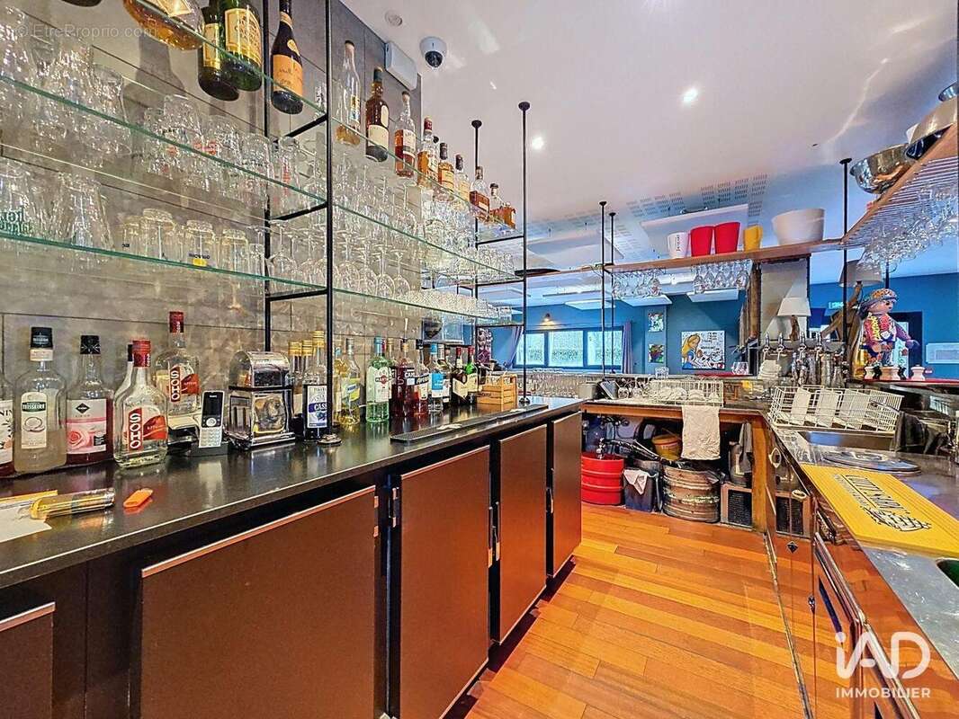 Photo 4 - Commerce à TIGERY