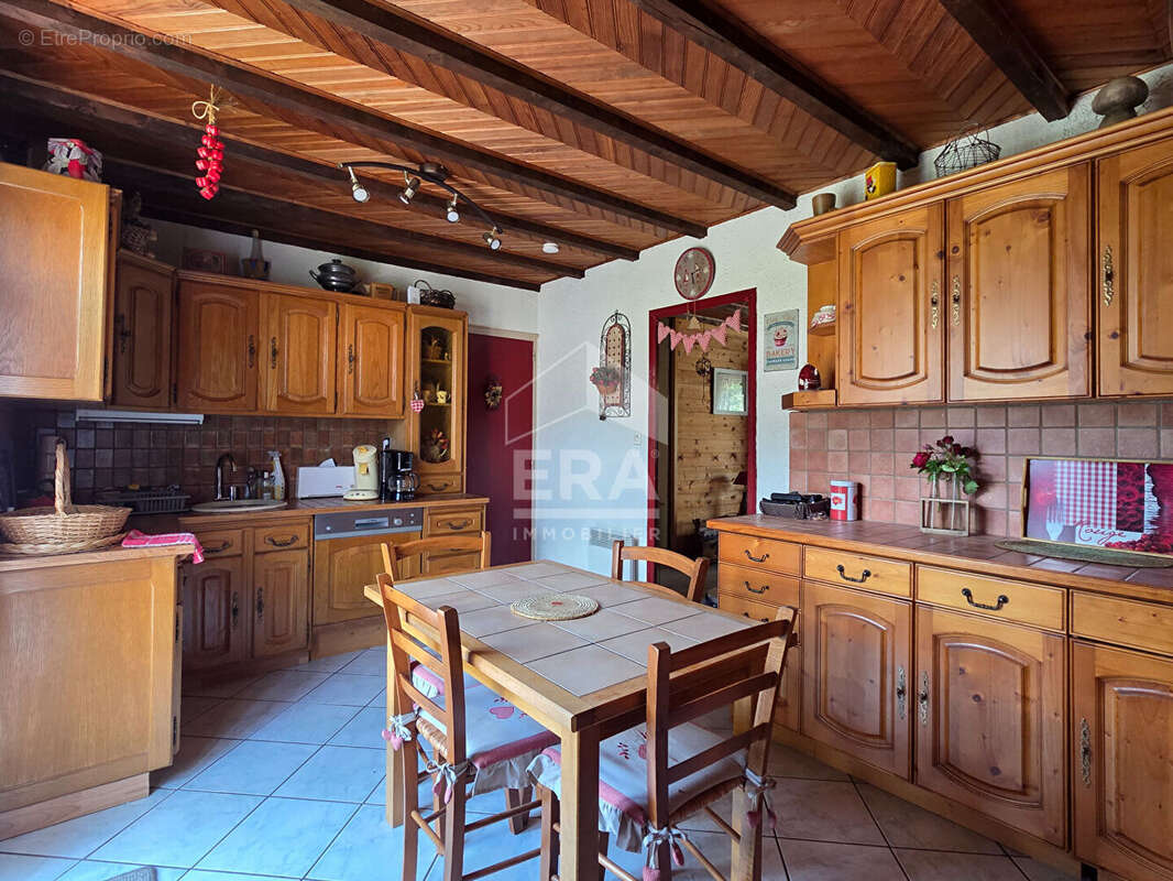 Maison à PIERREFITTE-NESTALAS
