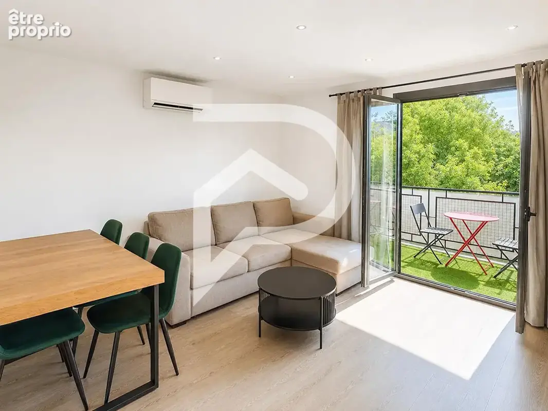 Appartement t3 traversant- 61 m² -4 balcons-les olives - photo 2