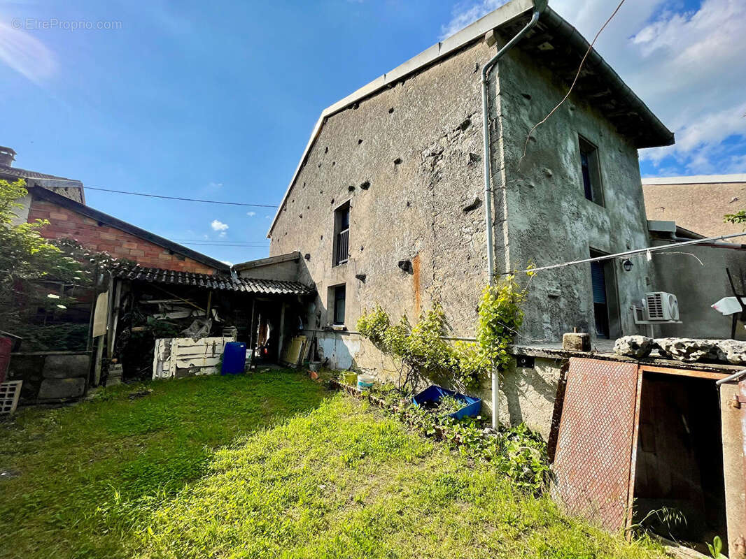 Maison de village louée - photo 8