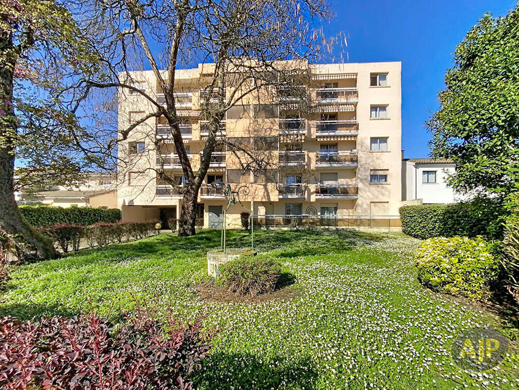 Appartement T5 avec terrasse et garage Bordeaux - photo 2