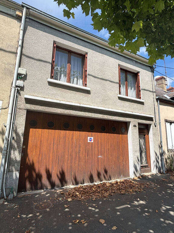 Maison à CHATEAUROUX