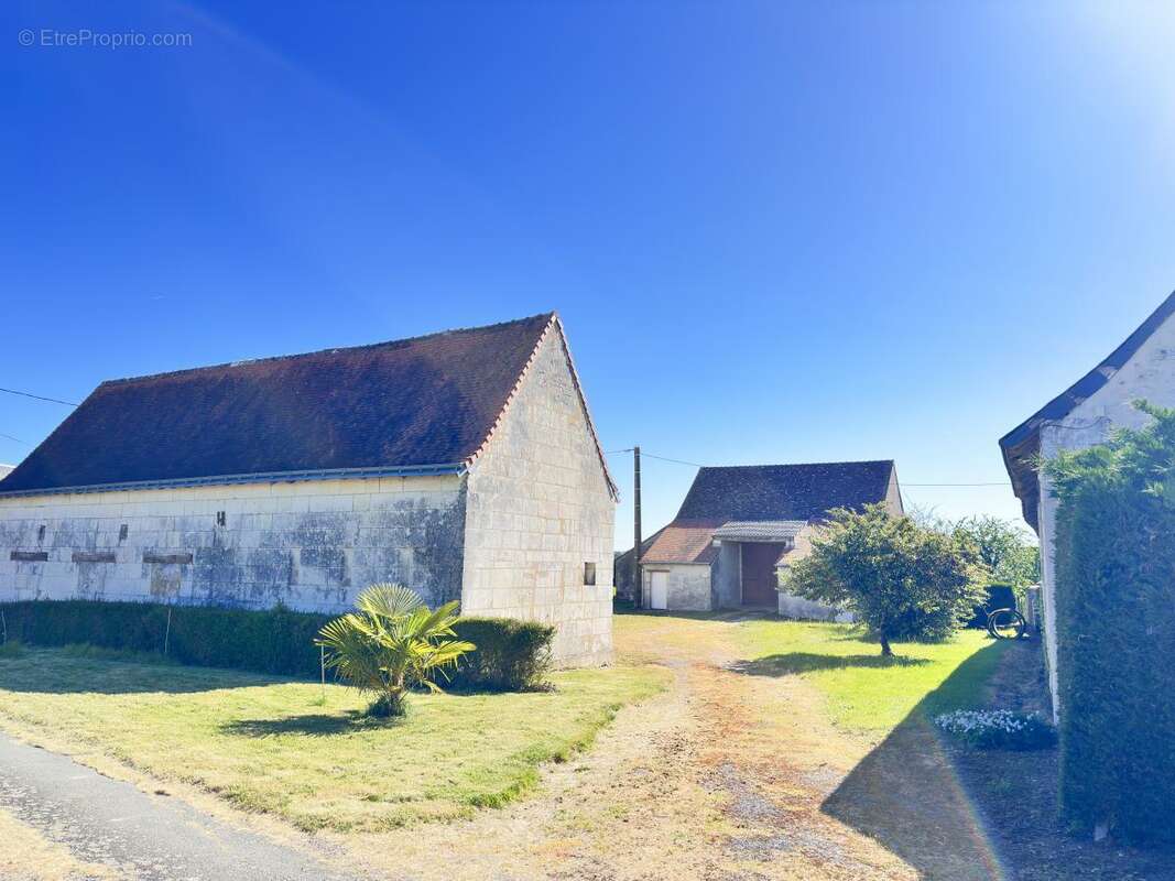 Maison 116 m² à Thilouze  - photo 6