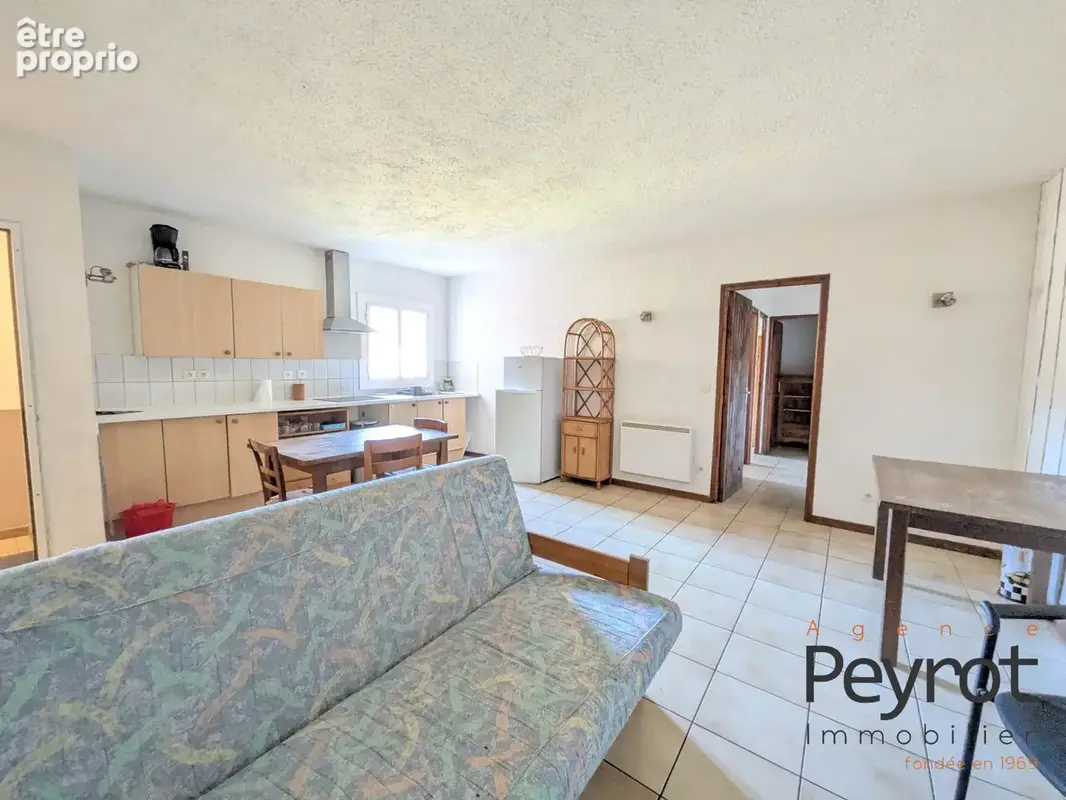 Appartement 3 pièces 54 m² à vendre à Puyvalador (66210) - photo 2