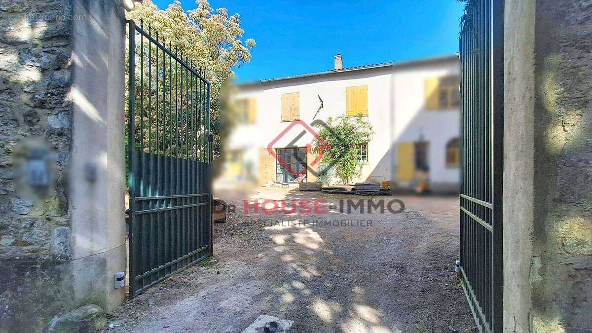 Maison à SAINT-DIDIER-AU-MONT-D'OR